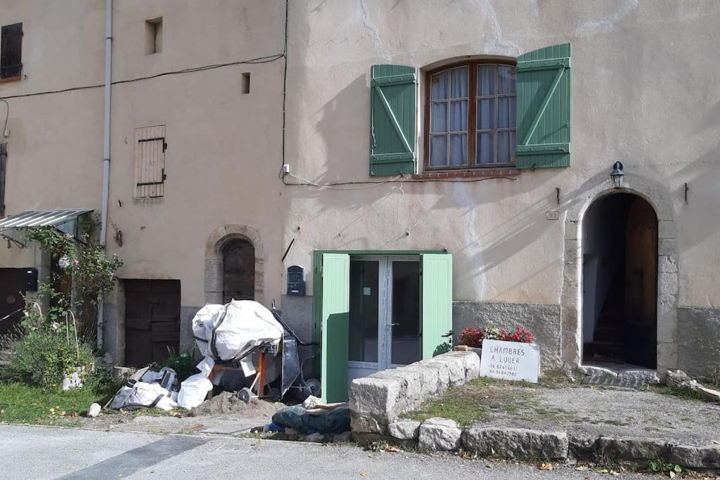 Studio Tout Confort Dans Maison De Caractere Ла-Бастид Экстерьер фото